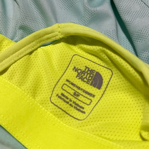 The North Face Flow Tank Top (Size S/P) - Picture 6 of 6